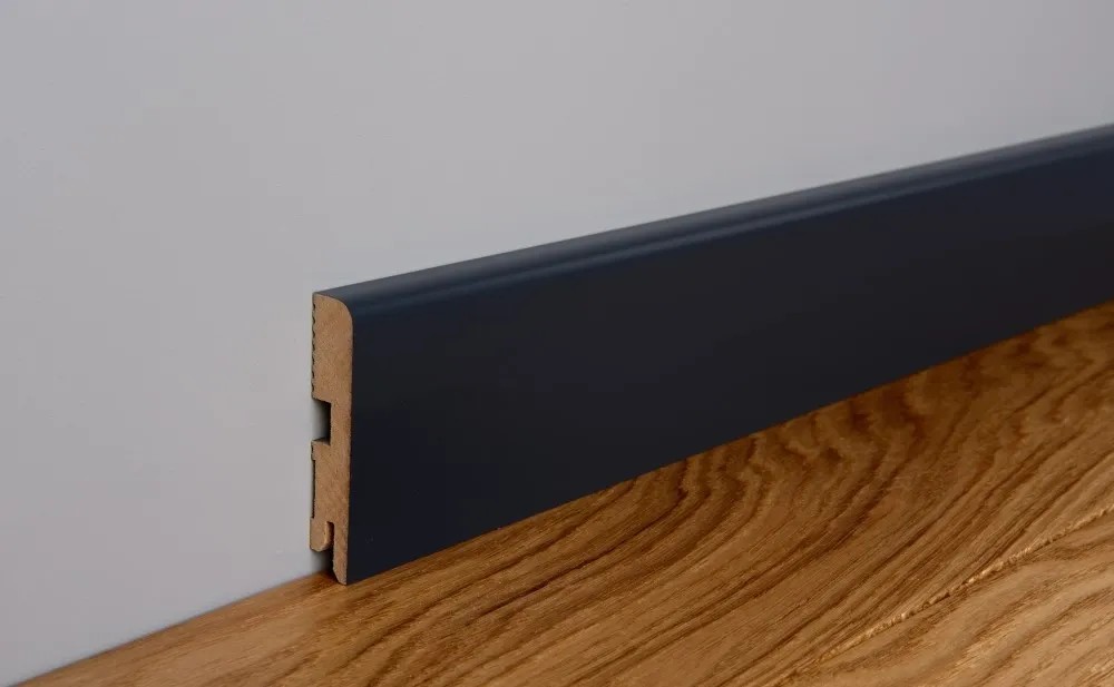Foge Listwa przypodłogowa MDF lakierowana LB1 czarny półmat 80 x 160 x 2000 mm Foge Listwa przypodłogowa MDF lakierowana LB1 czarny półmat 80 x 160 x 2000 mm
