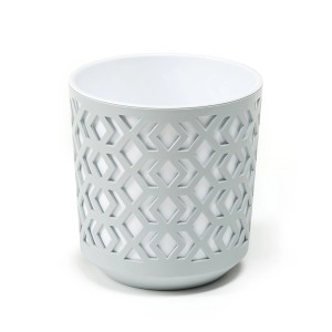 Szaro-biała doniczka Aztek (Ø 25,5 cm) z ażurowym wzorem do wnętrz.