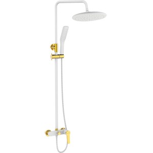 Biała kolumna prysznicowa t.b.t. ze złotymi akcentami, deszczownica i słuchawka.