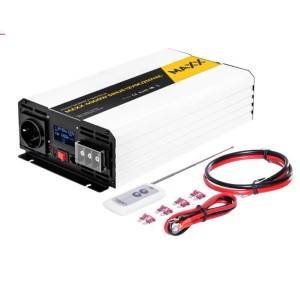 Biały falownik fotowoltaiczny z akcesoriami, takimi jak kable, bezpieczniki i pilot zdalnego sterowania.