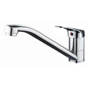 Błyszcząca bateria jednouchwytowa do kuchni lub łazienki.