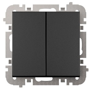 Czarny podwójny wyłącznik t.b.t. do oświetlenia i urządzeń.