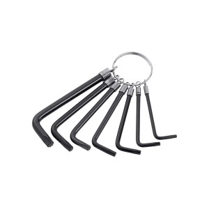 7-częściowy zestaw kluczy trzpieniowych TX wykonanych ze stali chromowo-wanadowej z pierścieniem mocującym.