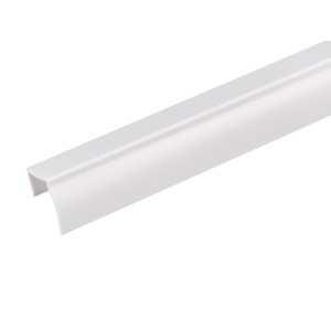 Biała listwa t.b.t. do rolet, widok szczegółowy.