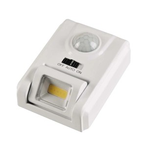 Goldlux Lampka podszafkowa ruchoma LED S2 3xAAA czujnik PIR 4500K 40lm