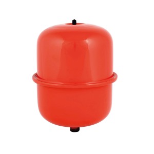 Czerwone naczynie wzbiorcze do instalacji grzewczych.