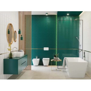 Nowoczesna łazienka z zielonymi dekorami i białą armaturą.