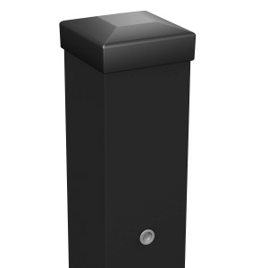 Czarny słupek t.b.t. do ogrodzeń i aranżacji ogrodów.