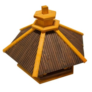 Drewniany karmnik dla ptaków z brązowym dachem i żółtą ramą.