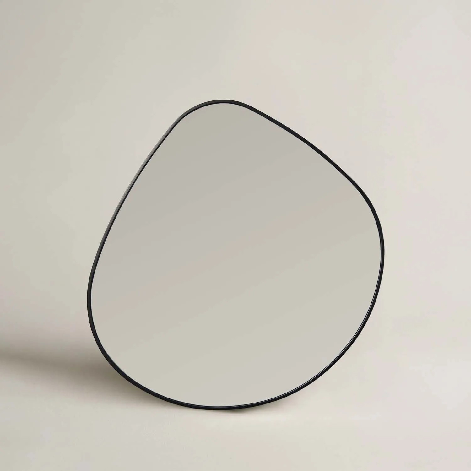 ARS LONGA Lustro FLOW czarne 80 x 81 cm