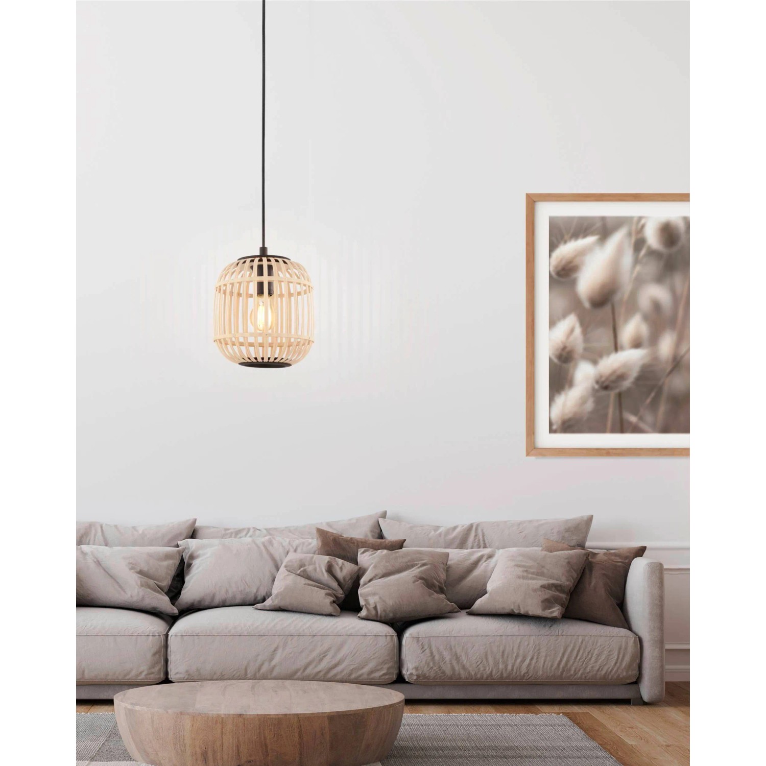 Nowoczesna lampa wisząca Eglo Bordesley z naturalnym bambusowym kloszem i czarnym zawieszeniem.