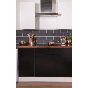 Folia samoprzylepna d-c-fix Blackwood na froncie szafki kuchennej, 45x200cm, wygląd drewna.