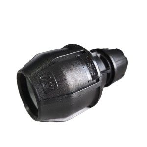 Przelot PE redukcyjny 40-25 mm Fish PN16