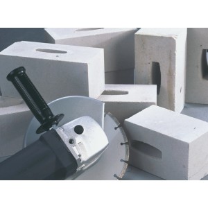 Uniwersalna tarcza diamentowa 115 mm do szlifierek kątowych, do cięcia materiałów budowlanych.