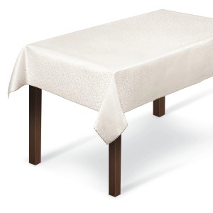 Stół z kremowym obrusem o subtelnym wzorze. Kategoria: Obrusy.