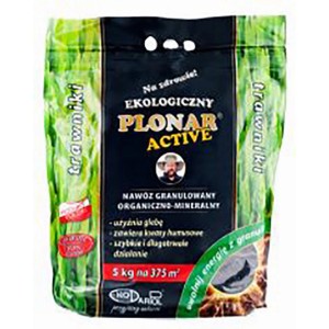 Opakowanie nawozu do trawników Plonar Active, 5 kg na 375 m² powierzchni.
