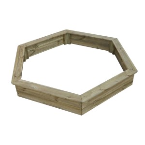 Drewniana piaskownica t.b.t. dla dzieci, naturalne wykończenie.