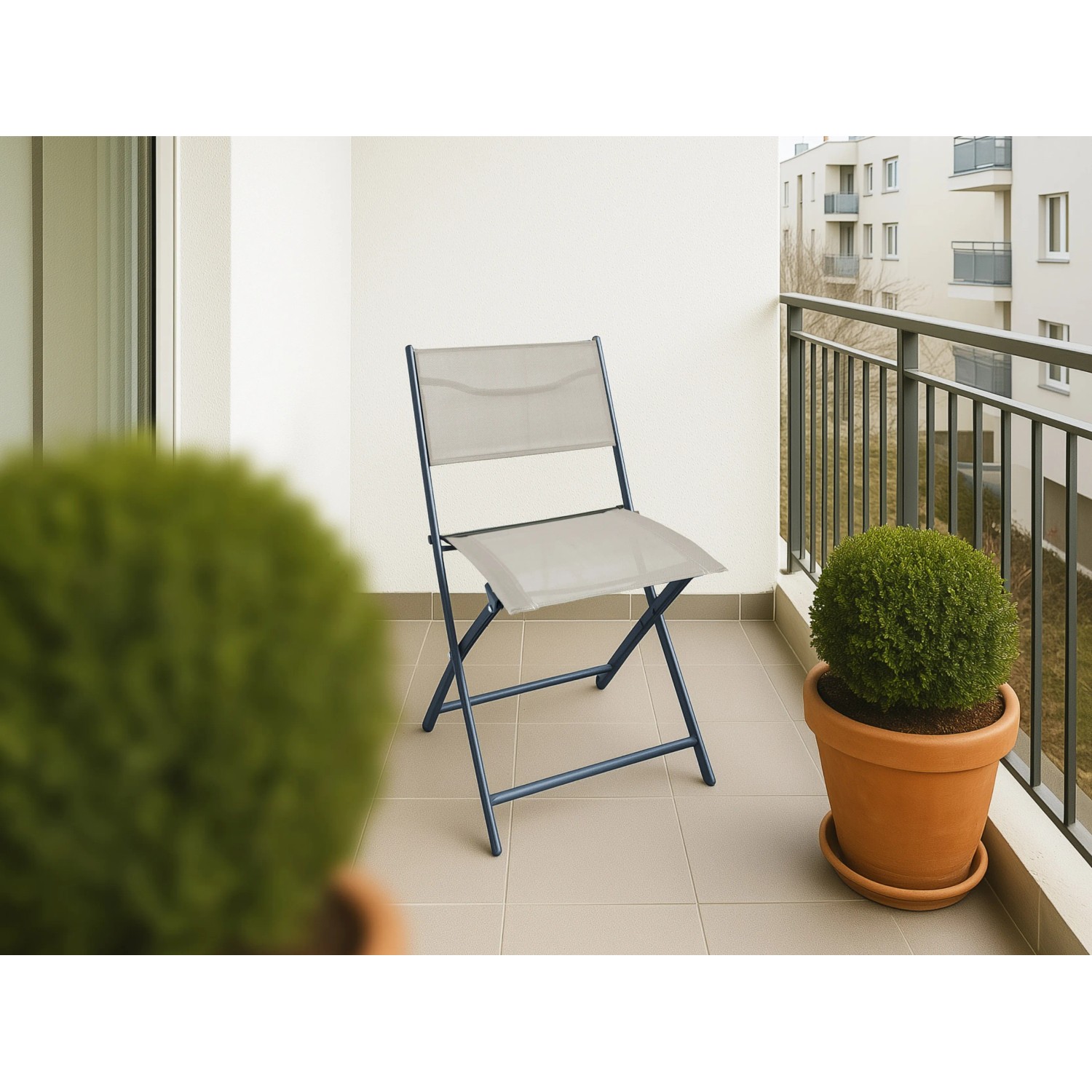 Składane krzesło Toconao ze stali w kolorze antracytowo-beżowym do ogrodu lub na balkon.