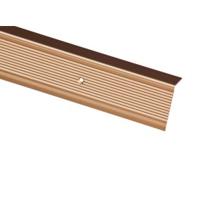 Złoty profil krawędzi schodów z aluminium, kształt litery L, rowkowana powierzchnia, z otworem.