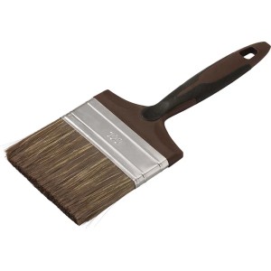 Pędzel t.b.t. z brązową rączką i jasną główką włosia.