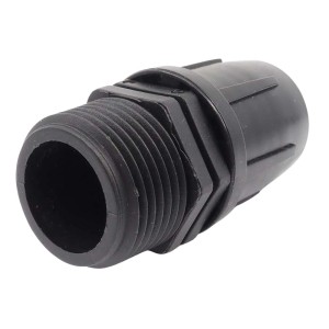 Czarny łącznik t.b.t. do nawadniania podziemnego.