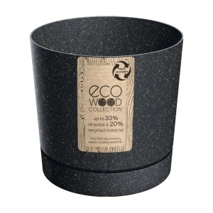 Czarna doniczka z kolekcji Eco Wood, do 33% drewna i 20% materiałów pochodzących z recyklingu.