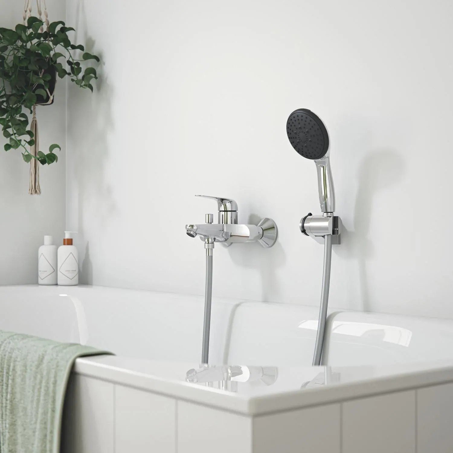 Bateria wannowa Grohe Swift jednouchwytowa z słuchawką, chrom, do wanien.