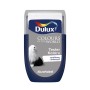 Tester koloru Dulux „Grafitowy Zmierzch“: Wałek do malowania ścian, ciemnoniebieski.