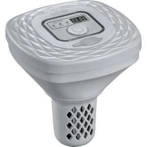 Biały system solny do basenów z cyfrowym wyświetlaczem do kontroli poziomu soli.