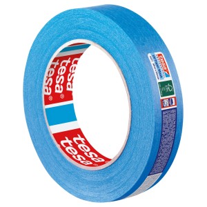 Niebieska taśma maskująca tesa UV Paper Mask do malowania.