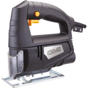 Czarna wyrzynarka CMI C-STS-450 z metalową podstawą i pomarańczowymi elementami sterującymi.