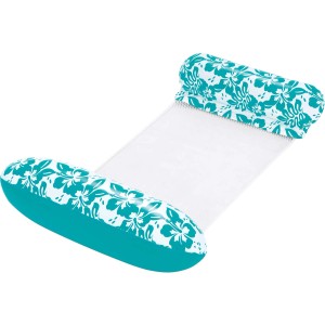 t.b.t. Materac dmuchany z niebiesko-białym kwiatowym wzorem i siatkową powierzchnią.