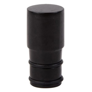 Zbliżenie czarnej końcówki do karnisza.