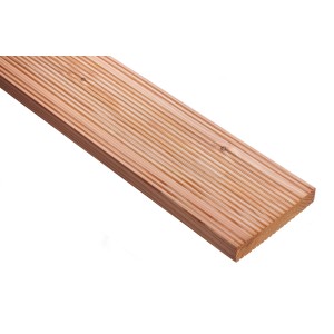 Deska tarasowa z drewna o ryflowanej powierzchni.