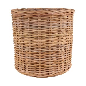 Okrągła t.b.t. Osłonki z plecionego rattanu w naturalnym kolorze.