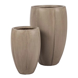 Dwie szare donice t.b.t. w różnych rozmiarach.