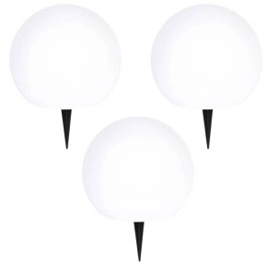 Trzy białe lampy solarne t.b.t. do ogrodu lub na chodnik.