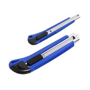 Zestaw noży LUX, 2-częściowy, 9 mm i 18 mm, noże uniwersalne Classic z niebieskimi uchwytami.