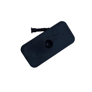 t.b.t. do desek tarasowych, czarny element z tworzywa sztucznego z kołkiem mocującym.