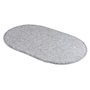 Owalny, szary dywanik łazienkowy z frędzlami. Dywaniki i maty łazienkowe.