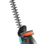 Elektryczne nożyce do żywopłotu Gardena EasyCut 420/45 z ostrzem 45 cm do przycinania.