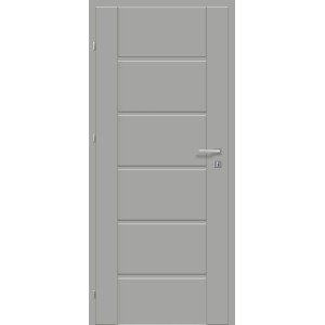 Szare drzwi wewnętrzne z pięcioma poziomymi panelami i srebrną klamką.