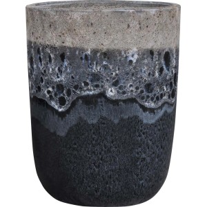 Dekoracyjny wazon na kwiaty t.b.t. z gradientem w kolorze szarym i czarnym.