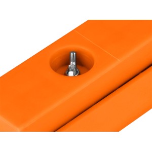 Zbliżenie: Pomarańczowy materiał ścierny ze śrubą.