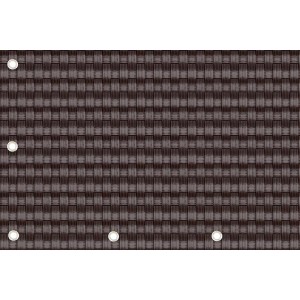 Zbliżenie brązowej maty osłonowej t.b.t. na ogrodzenie z oczkami.