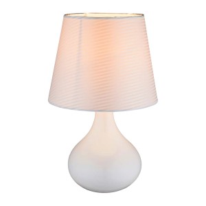 Biała lampa stołowa t.b.t. z wzorzystym abażurem dla nastrojowego oświetlenia.