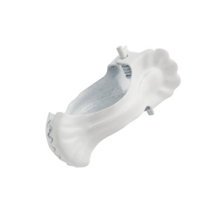 Biały detal karnisza t.b.t. do montażu.