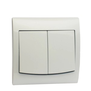 Biały podwójny wyłącznik t.b.t. do światła i zasilania.