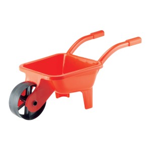 Pomarańczowa, plastikowa taczka dla dzieci z jednym kołem do zabawy w ogrodzie.