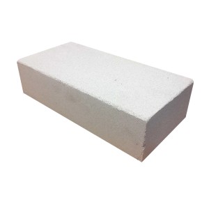 Bloczek z betonu komórkowego do murowania.